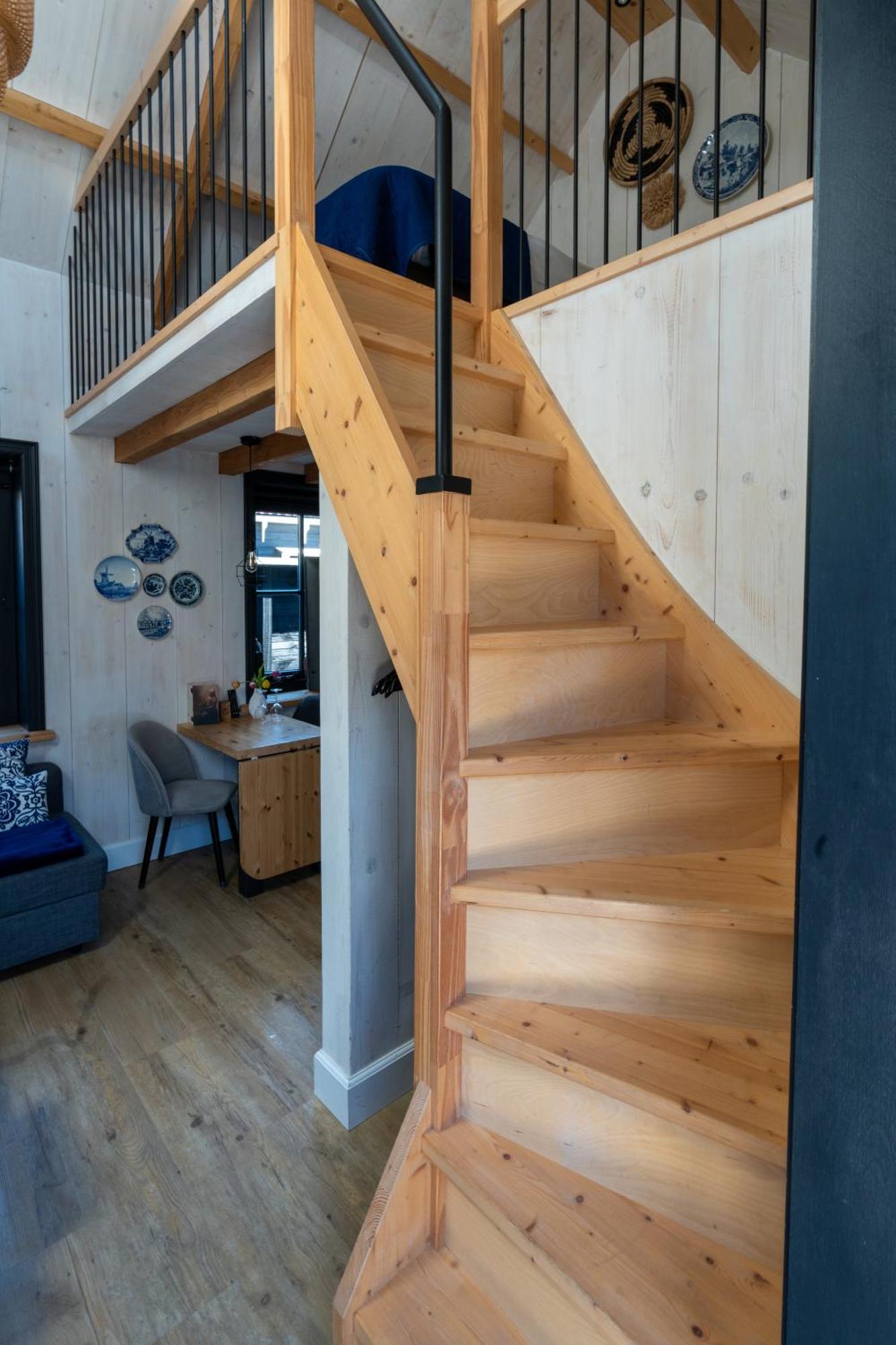 Luxury Chalets מוניקנדאם מראה חיצוני תמונה