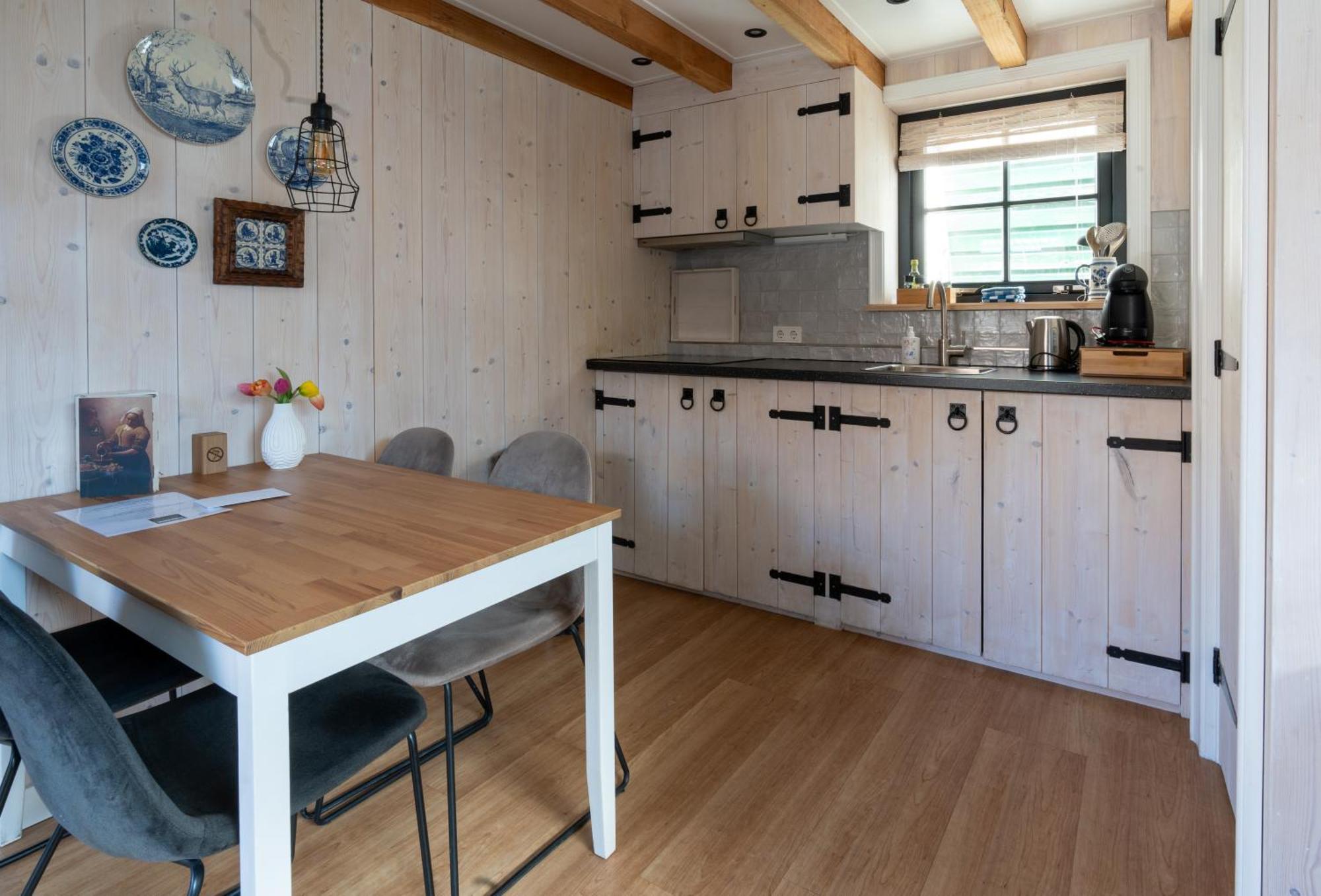 Luxury Chalets מוניקנדאם מראה חיצוני תמונה